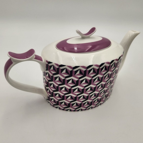 Jameson & Tailor 6-Cup Porcelain (Vegan) White/Lavender/Black Tea Pot w/Lid Box - Picture 3 of 12
